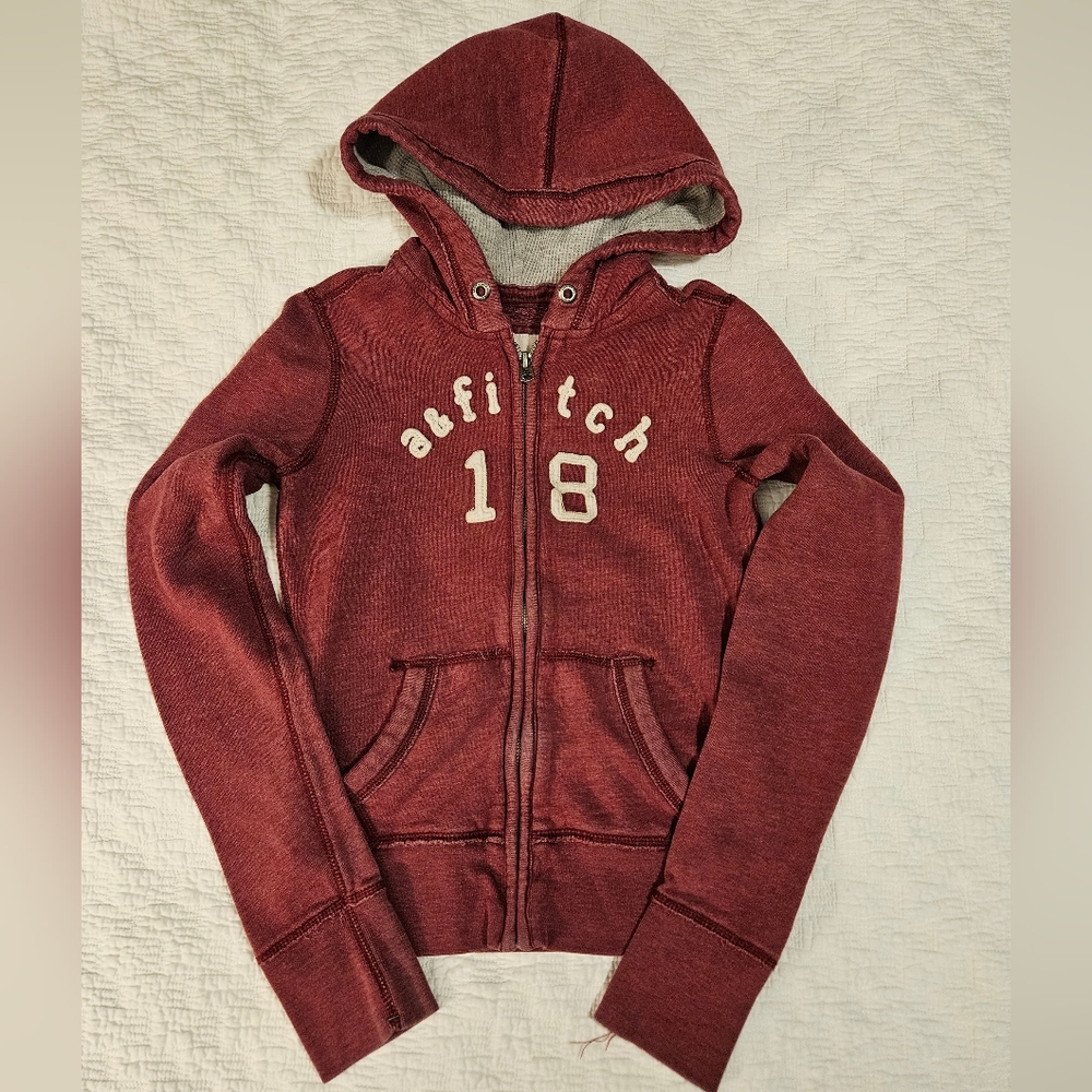 Abercrombie Kids Hooded Zip Front Sweatshirt,  Size Medium,  Maroon color